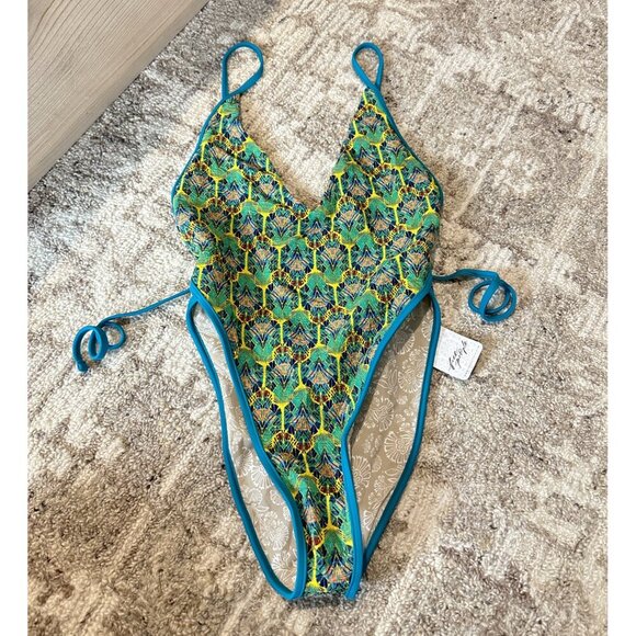 FREE PEOPLE Amber Printed One-Piece Swimsuit in Green Size X-Small NWT - Picture 3 of 10